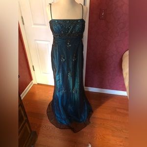 NWT fancy/prom dress by I g nite. Size 16